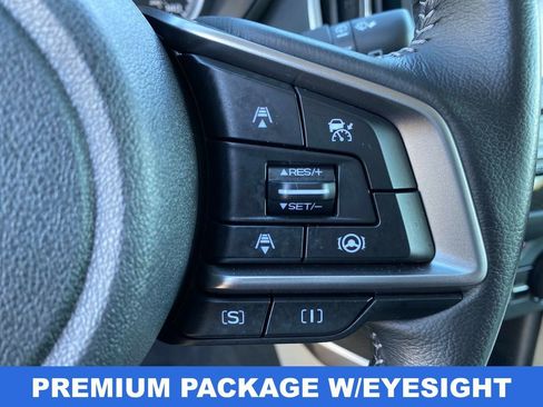 Used 2023 Subaru Forester Premium image 16