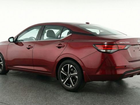 Used 2025 Nissan Sentra SV FWD image 6