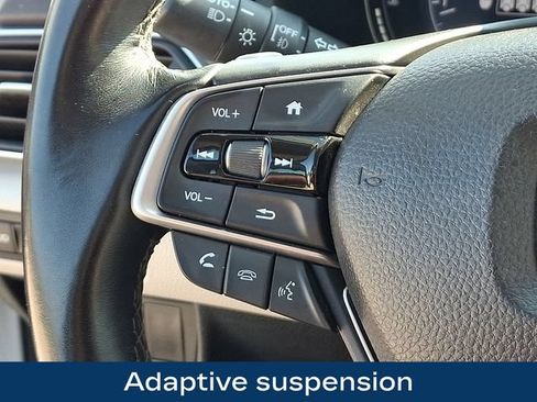Used 2021 Honda Accord Touring image 7