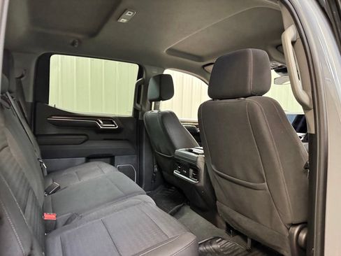 Used 2024 Chevrolet Silverado 1500 LT w/ Z71 Off-Road Package AWD/4WD image 26