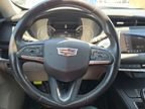 Used 2023 Cadillac XT4 Luxury w/ Driver Awareness Package FWD image 4