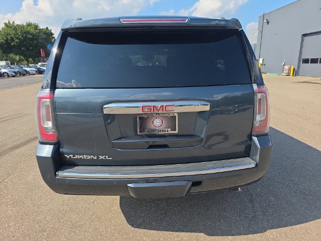 Used 2020 GMC Yukon XL Denali w/ Denali Ultimate Package AWD/4WD image 24