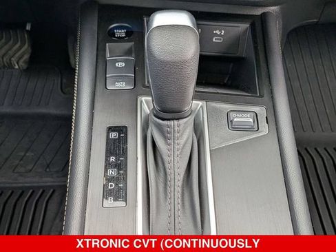 Certified 2025 Nissan Kicks SV AWD/4WD image 28