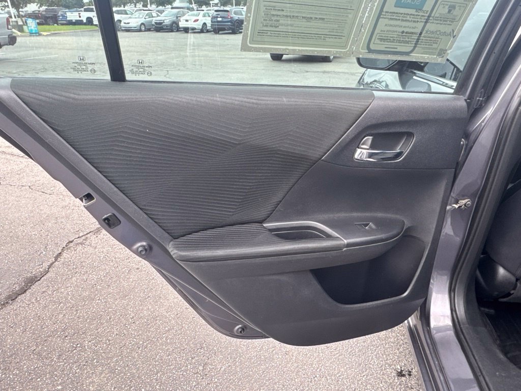 Used 2014 Honda Accord LX image 30