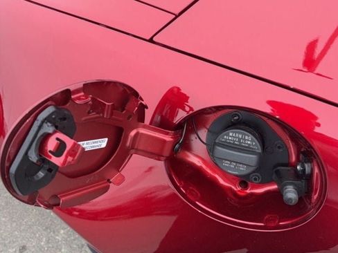 Used 2025 MAZDA MX-5 Miata Grand Touring RWD image 31