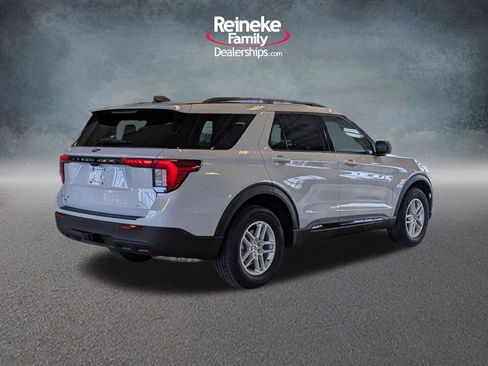 New 2026 Ford Explorer Active AWD/4WD image 5