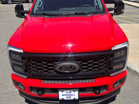 New 2026 Ford F250 Lariat w/ Black Appearance Package AWD/4WD image 8