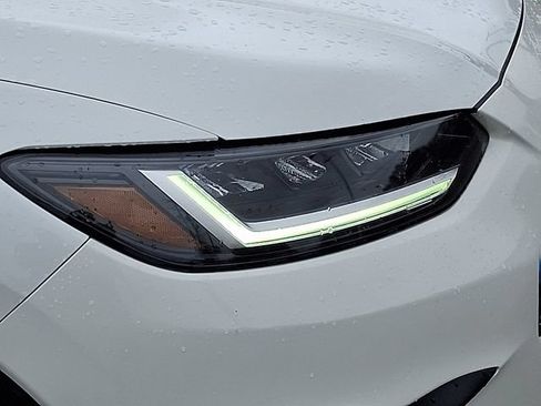 Used 2023 Honda HR-V LX image 26