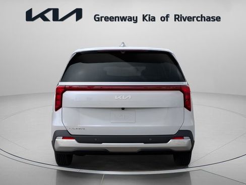 New 2026 Kia Carnival FWD image 5