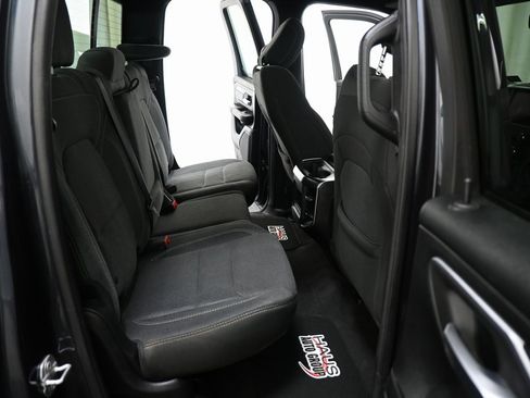 Used 2019 RAM 1500 Big Horn image 13