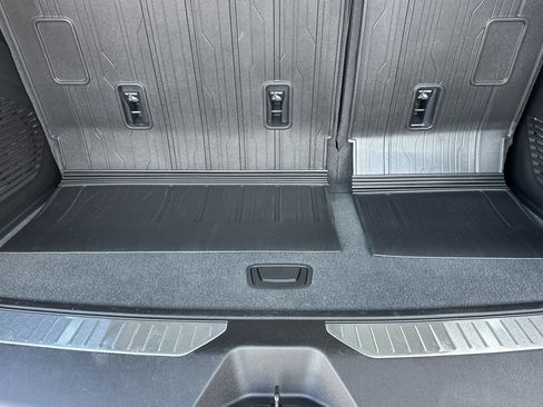 Used 2026 GMC Yukon AT4 image 16