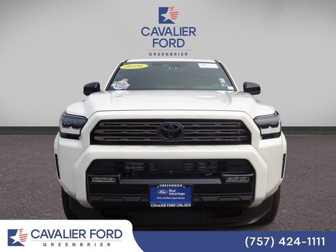 Used 2026 Toyota 4Runner Platinum AWD/4WD image 5