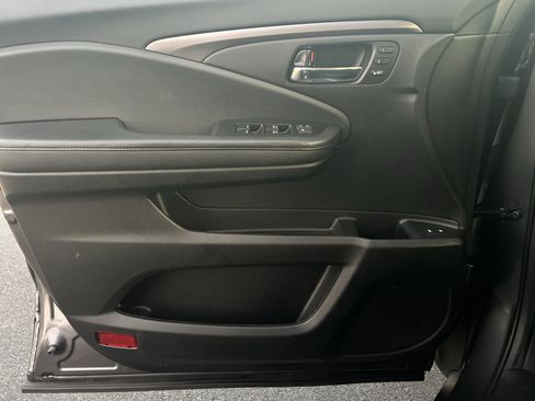 Certified 2022 Honda Pilot Special Edition image 22