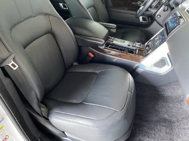 Used 2021 Land Rover Range Rover AWD/4WD image 9