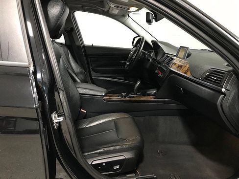 Used 2015 BMW 328i Sedan w/ Premium Package RWD image 13