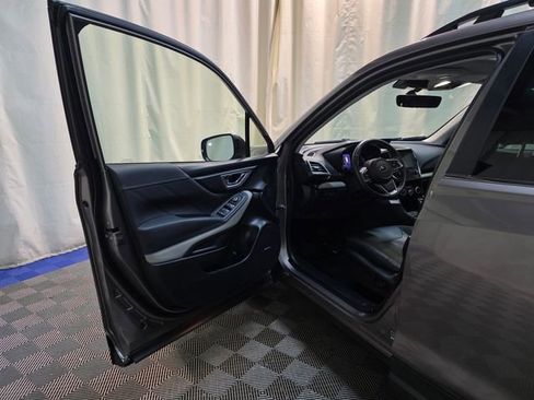 Used 2023 Subaru Forester Limited image 11