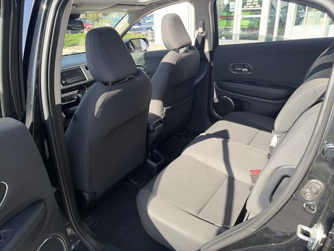 Used 2021 Honda HR-V EX image 23