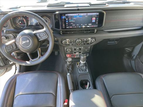 Certified 2024 Jeep Wrangler Unlimited Rubicon image 15