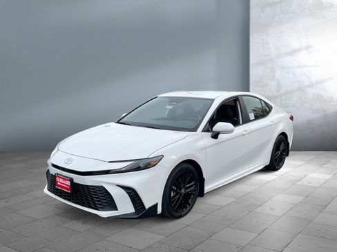New 2026 Toyota Camry SE image 23