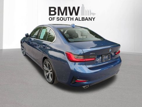 Used 2021 BMW 330i xDrive Sedan w/ Premium Package AWD/4WD image 4