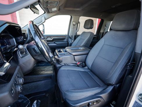 Used 2024 Chevrolet Silverado 2500 LT w/ Convenience Package AWD/4WD image 13