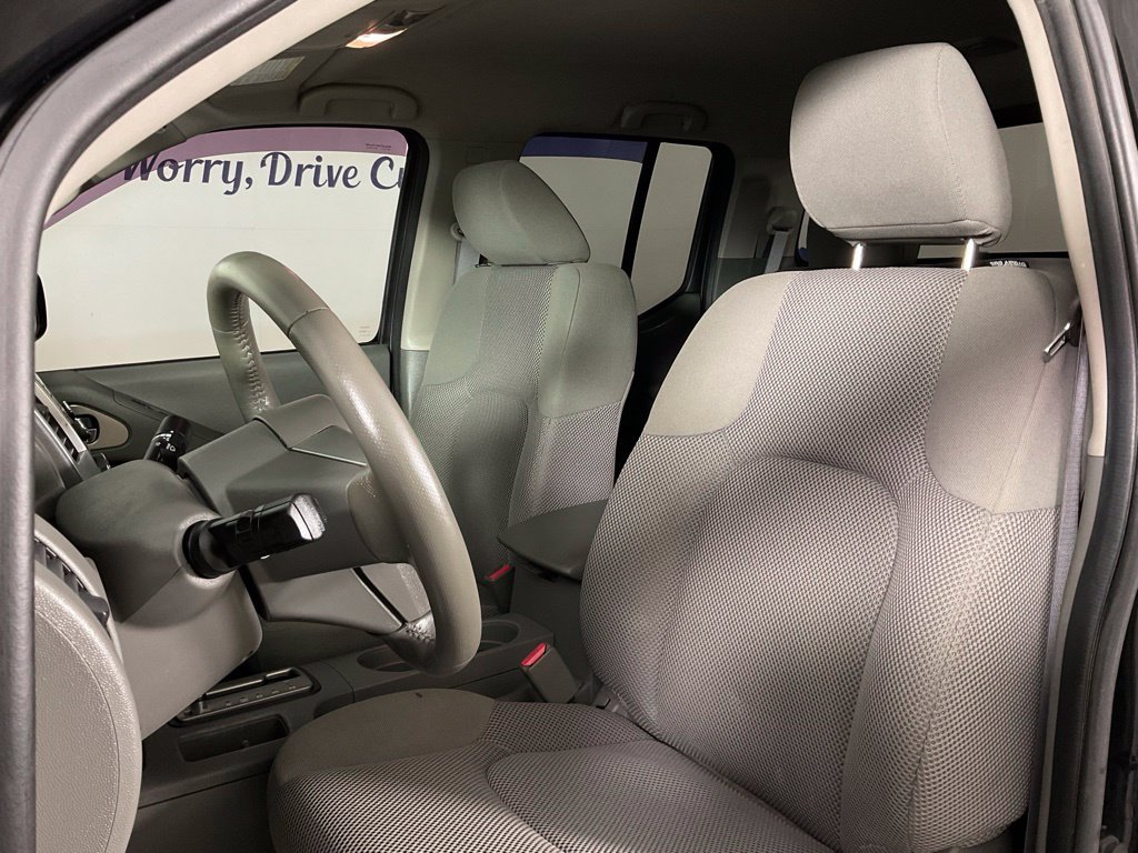 Used 2018 Nissan Frontier SV w/ Value Truck Package RWD image 14