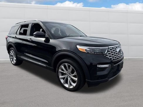 Used 2023 Ford Explorer Platinum w/ Technology Package AWD/4WD image 13