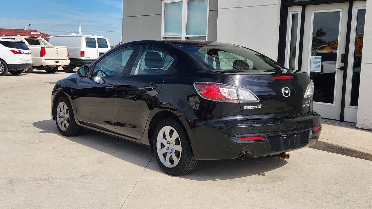 Used 2013 MAZDA MAZDA3 i Sport FWD image 4