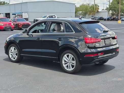 Used 2017 Audi Q3 2.0T Premium Plus w/ Premium Plus Package FWD image 8