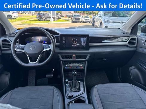 Certified 2026 Volkswagen Taos SE AWD/4WD image 4