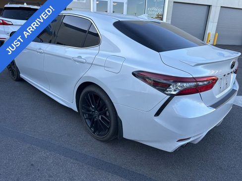 Used 2022 Toyota Camry XSE w/ Carpet Mat Package (TMS) FWD image 4