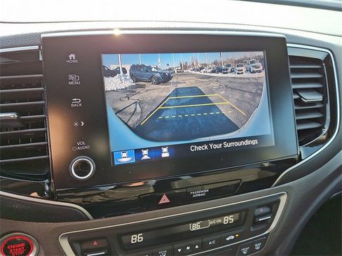 Used 2021 Honda Ridgeline Sport image 17