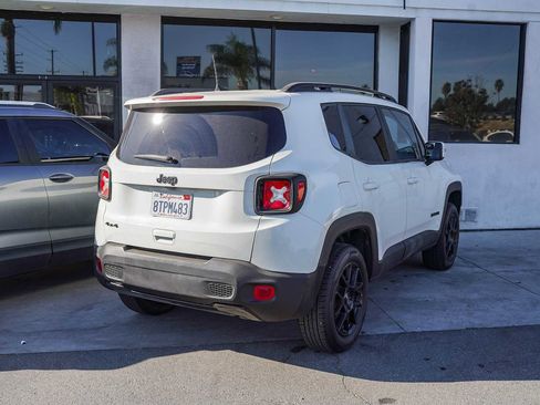Used 2020 Jeep Renegade Altitude image 16