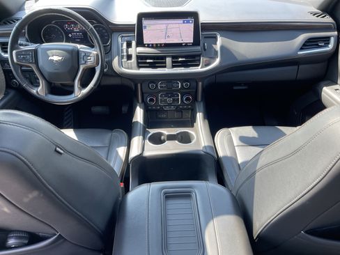 Used 2021 Chevrolet Suburban High Country AWD/4WD image 16