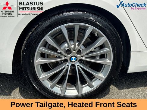 Used 2023 BMW 530i xDrive w/ Premium Package AWD/4WD image 14