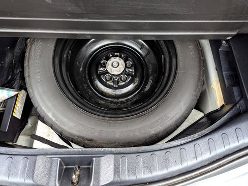 Used 2015 Toyota RAV4 XLE image 45