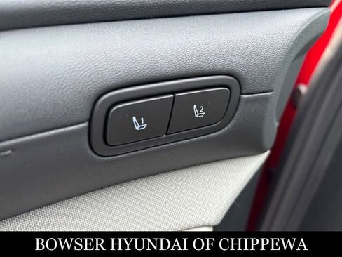 Certified 2025 Hyundai Tucson Limited image 14