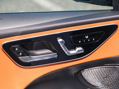 Certified 2025 Mercedes-Benz C 300 4MATIC Sedan image 20