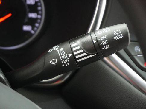 New 2026 Chevrolet Blazer LT image 24