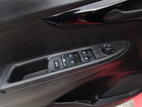 Used 2018 Chevrolet Spark LT FWD image 11