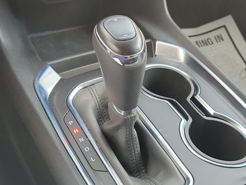 Used 2020 Chevrolet Traverse LS FWD image 27