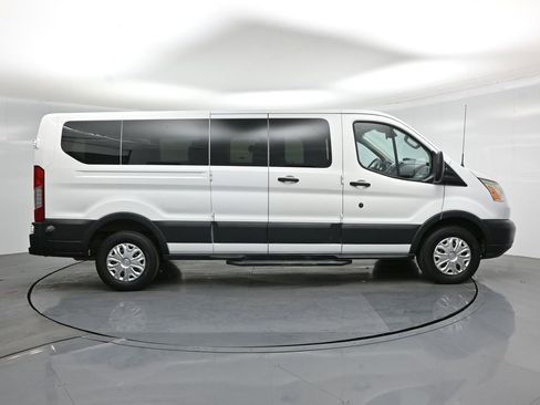 Used 2016 Ford Transit 350 XLT image 21