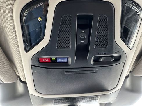 Used 2024 Subaru Outback Onyx Edition w/ Popular Package #2 image 18