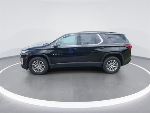 Used 2022 Chevrolet Traverse LT image 5