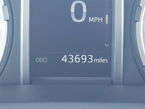 Used 2022 Toyota 4Runner Limited image 40