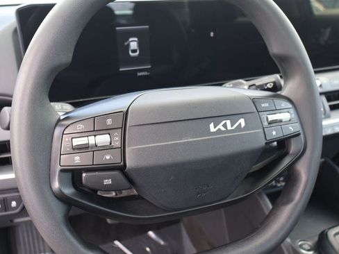 Used 2025 Kia K4 FWD image 19