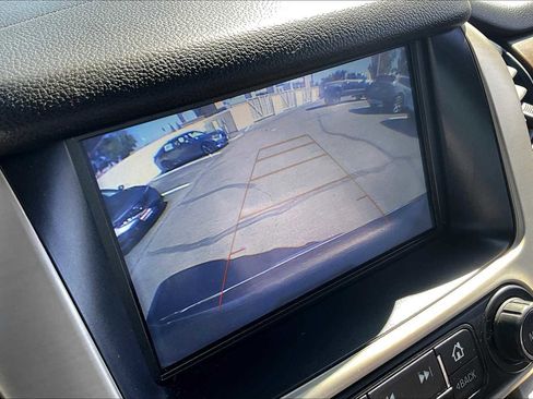 Used 2019 GMC Yukon Denali w/ Denali Ultimate Package image 23