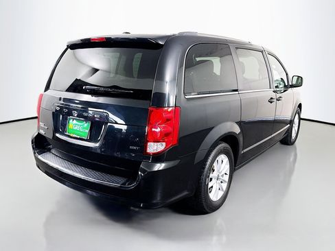 Used 2020 Dodge Grand Caravan SXT image 10