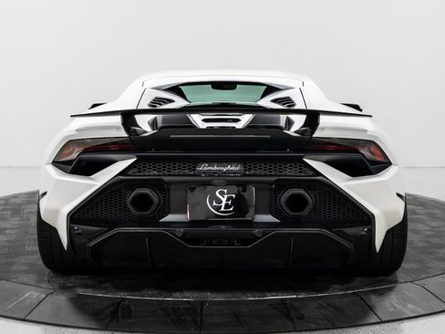Used 2024 Lamborghini Huracan Tecnica RWD image 7