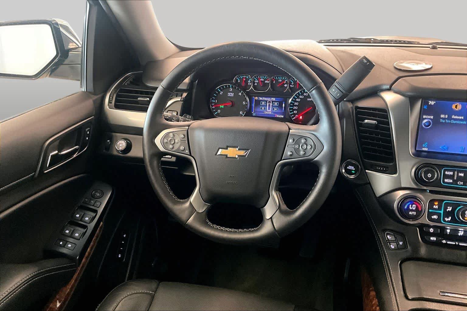 Used 2015 Chevrolet Tahoe LTZ RWD image 17